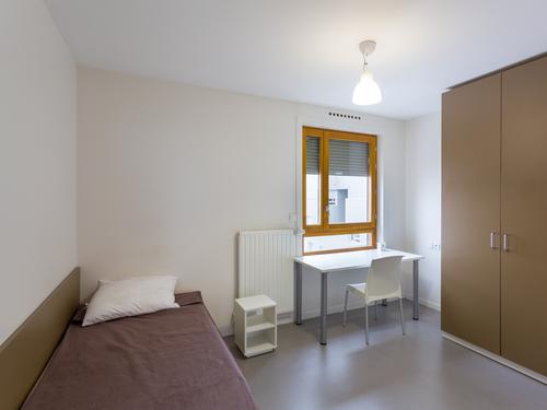 Chambre fermant à clés dans la colocation
Photo non contractuelle